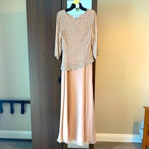 J Kara Dusty Rose Sequins Detail Gown